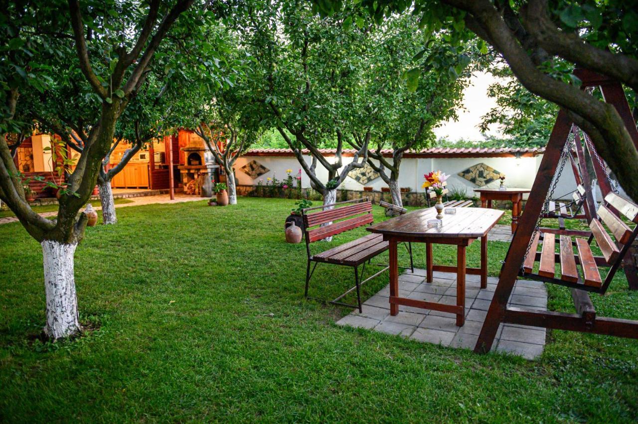Medi Guest House Sapareva Banja Exteriör bild